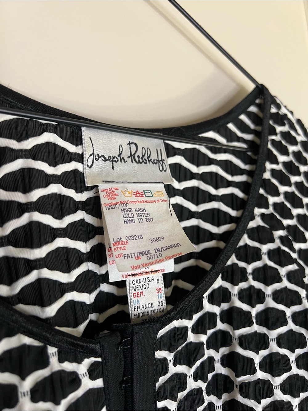 Joseph Ribkoff Black White Long Sleeve Honeycomb Eyelet Closure Top - Picture 4 of 7